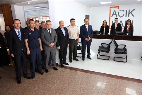 “AÇIK KAPI” hizmete girdi